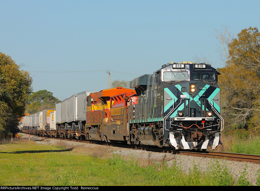 FEC 818